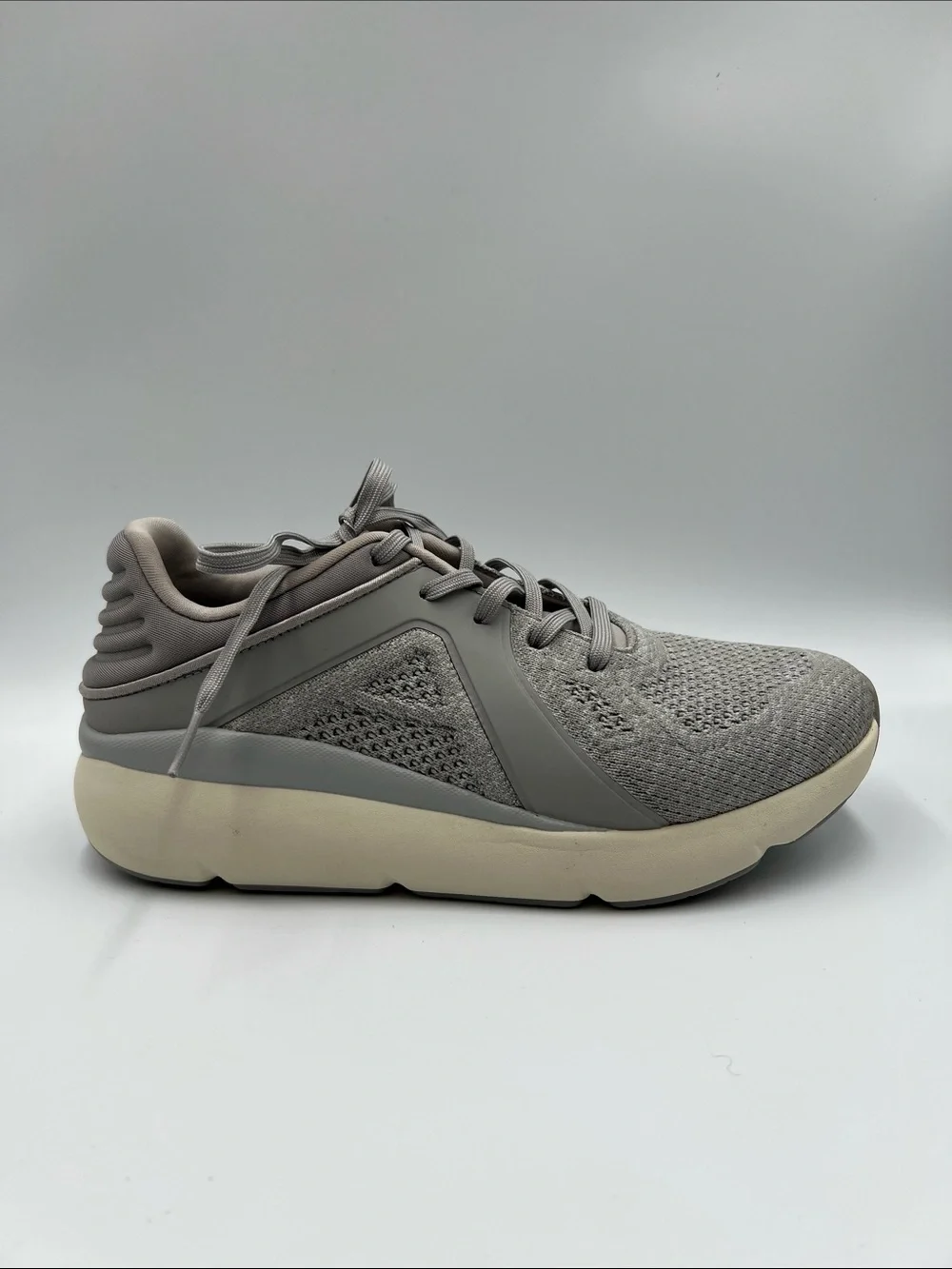 ABEO Momentum MXV Shift comfort sneaker walking shoe drizzle gray tie 8.5 WIDE